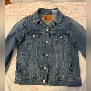 Levi jean jacket